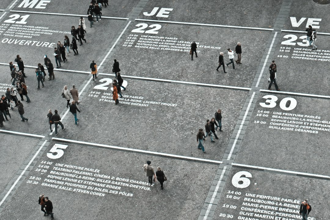 Lockless Single Producer Single Consumer bounded queue